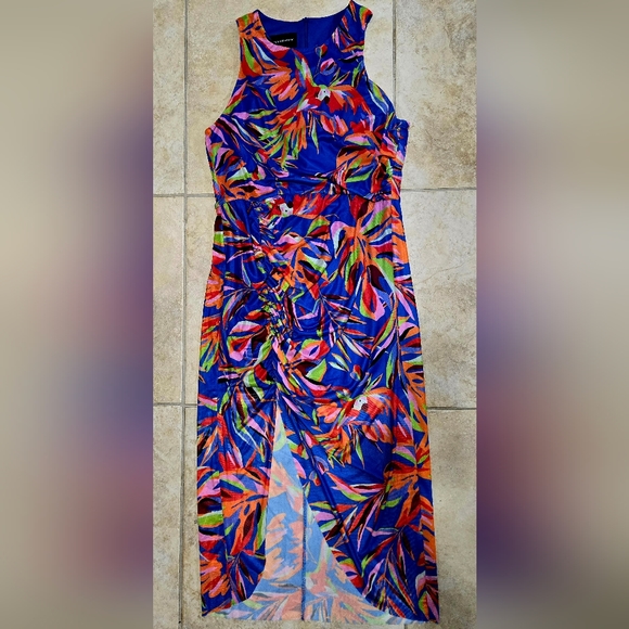 Donna Morgan Woman's Ruched Racer Back Dress Size 16, Red/Blue - Picture 8 of 8